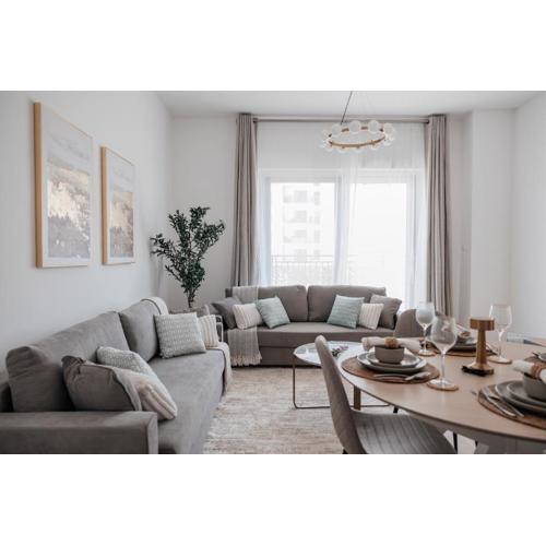 DVH Luxe Retreats 2BR Yas Island by Ferrari World