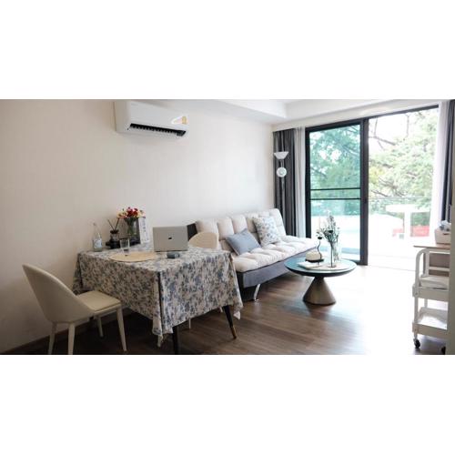 E6 Chiang Mai city center, Central Mall, beautiful swimming pool, one bedroom and one living room, can accommodate three people, cooking allowed