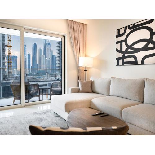 EasyGo- Luxury 1BDR with Beach access- Emaar beach front
