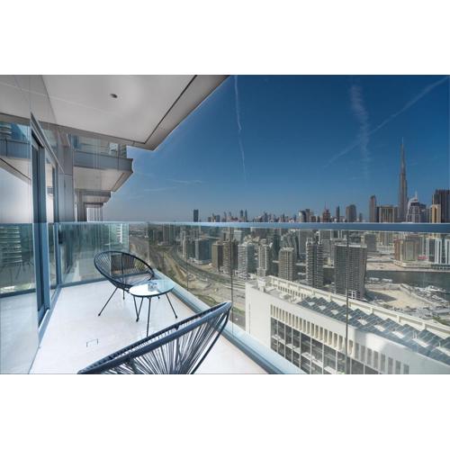 EasyGo- Luxury 1BR with Burj Khalifa view and lavish Amenities
