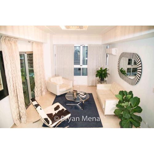 Eclectic gorgeous, modern 3 levels penthouse