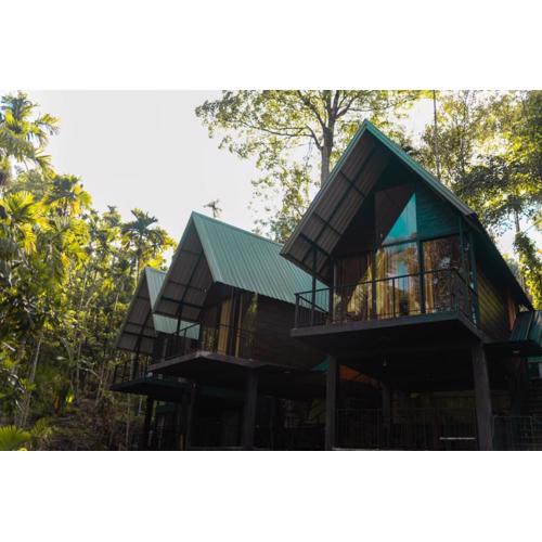 Eco Knuckles Holiday Lodge