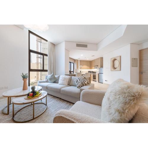 EDEN'S Homes & Villas - Iris Amber