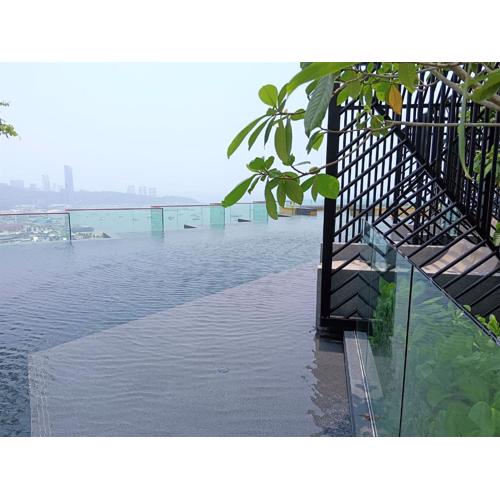 Edge Central Pattaya Lux