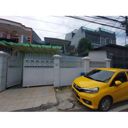 Eiffel Residence Tarakan - Female Only