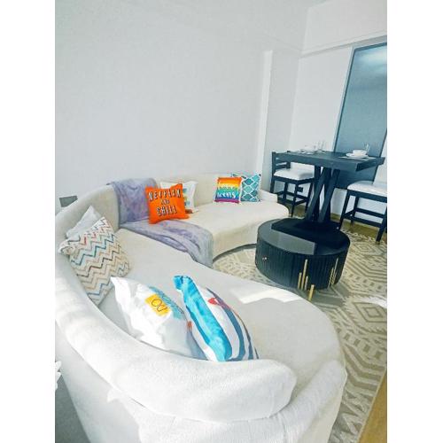 Eika - Refined and luxurious studio Apartment