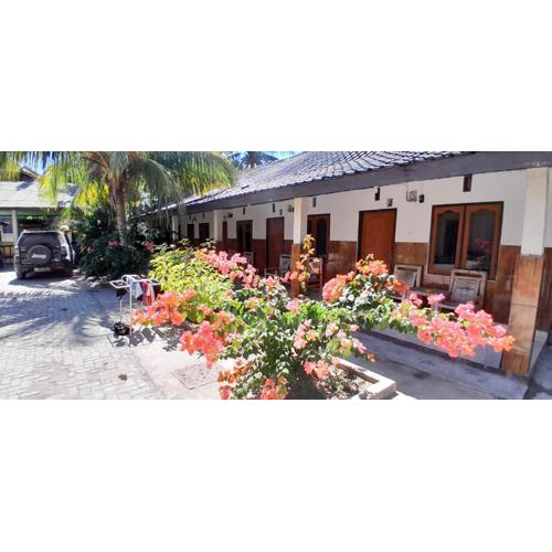 Ekas beach guesthouse and restaurant