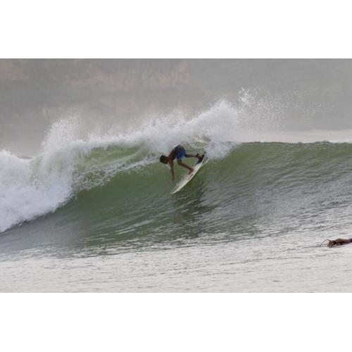 ekasboardriders surf&stay