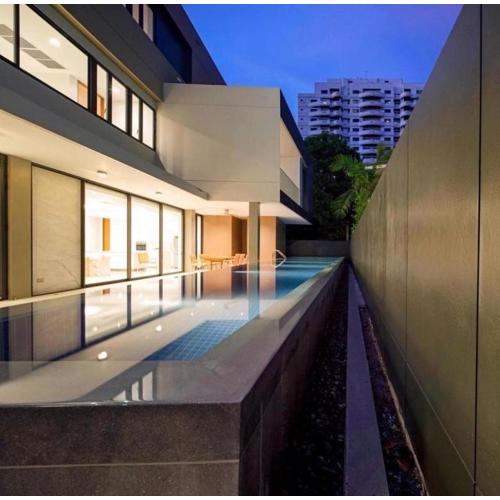 Ekkamai Villa Sleeps 12 with Cinema