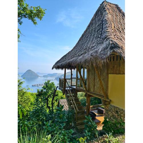 Elang Hillside Bamboo Villas