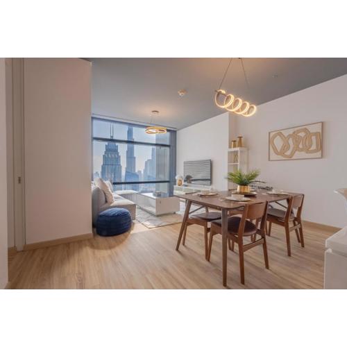 Elegant 1-Bedroom Apartment, Full Burj Khalifa & Downtown Views