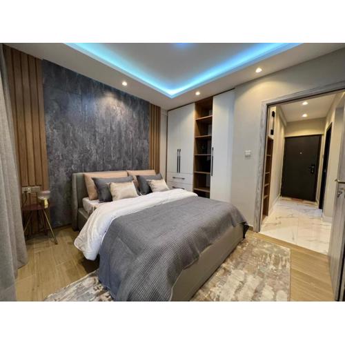 Elegant 1 bedroom Apartment on Wood Avenue