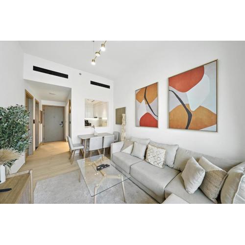 Elegant 1BR Apartment in JVC Luxury Interiors & Views