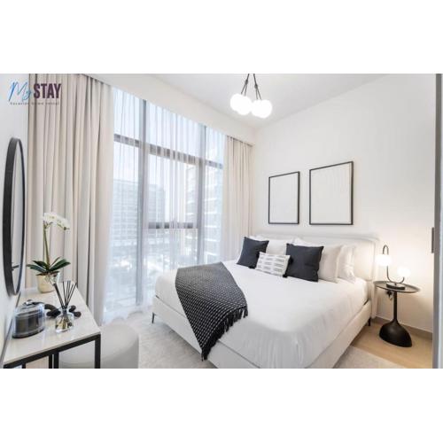 Elegant 1BR at Azizi Riviera