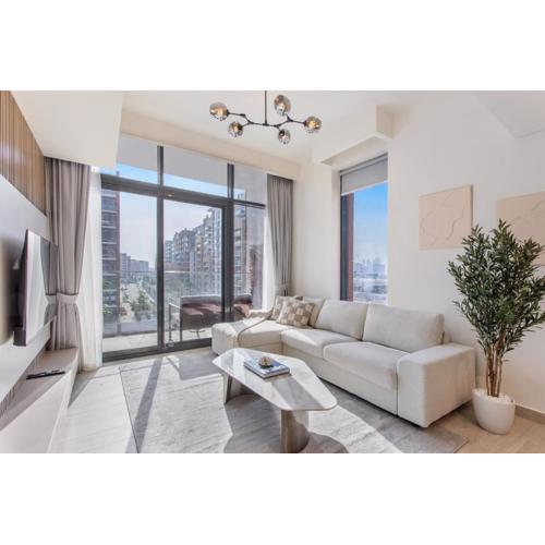 Elegant 1br Retreat In Azizi Riviera 36