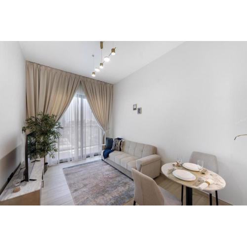 Elegant 1BR Stay in Binghatti Heights JVC