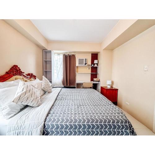 Elegant 2 Bedrooms with Pool View