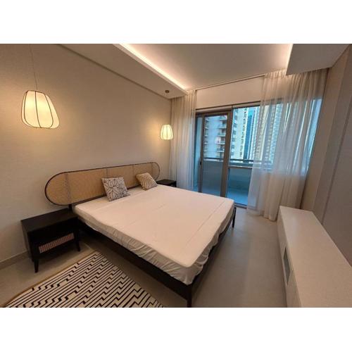 Elegant 2 Bhk Apartment in Dubai with Gym & swimming pool