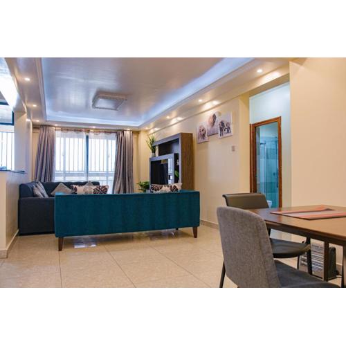 Elegant 2 BR Apartment Kileleshwa - Free Netflix, Parking, Superfast WIFI, Views of Arboretum