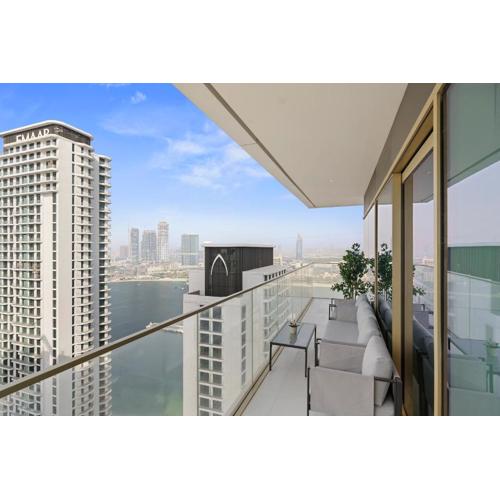 Elegant 2BR in Beachfront with Stunning Marina Views