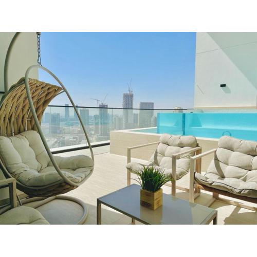 Elegant 2br Jvc Private Pool, Balcony & Parking