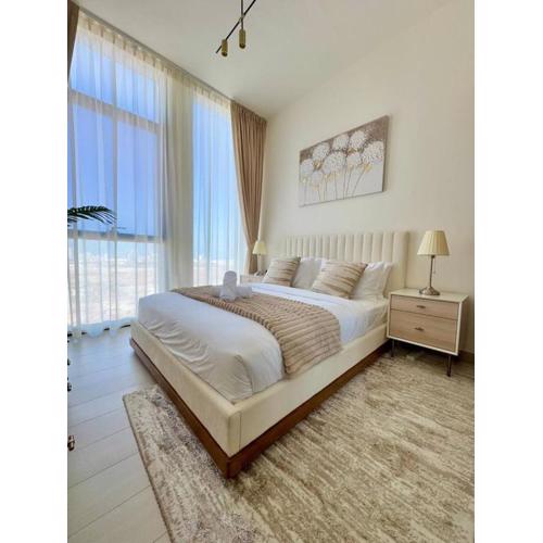 Elegant 2br Jvc Private Pool, Balcony & Parking