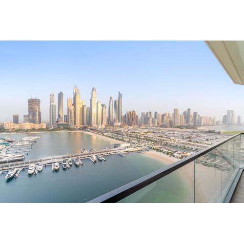 Elegant 2BR with Stunning Sea View