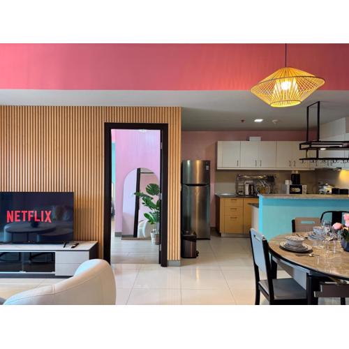 Elegant 4BR with balcony and bathtub in Uptown BGC