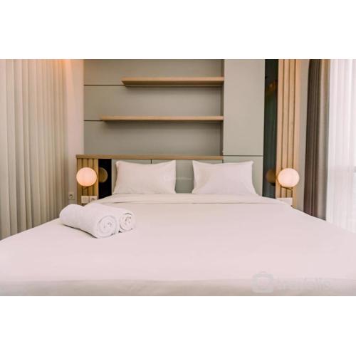 Elegant and Comfort 1BR at The Smith Alam Sutera Apartment By Travelio