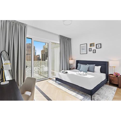 Elegant and Modern 1BR Apt in JBR with Beach Access