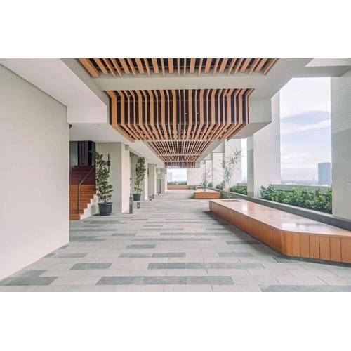 Elegant and Nice 1BR at The Smith Alam Sutera Apartment By Travelio