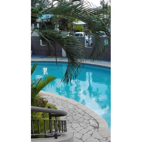 Elegant apartment close to Trou-aux-Biches with pool