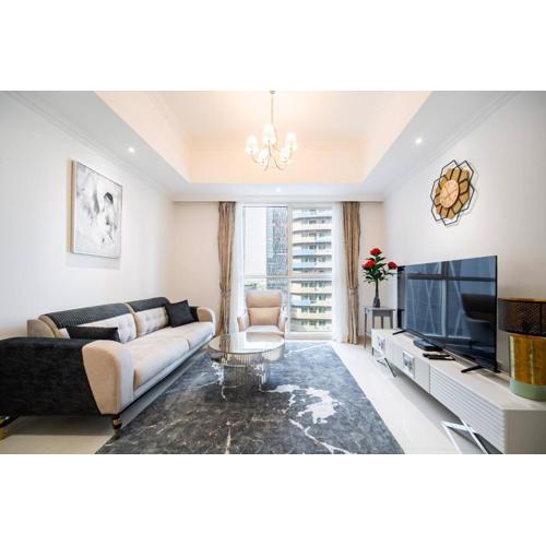 Elegant Escapes - Homely 1B in Dunya Tower
