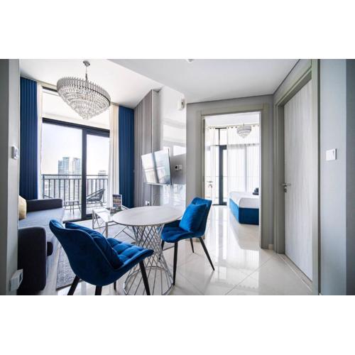 Elegant Escapes - Lavish 1B,Dubai Water Canal View