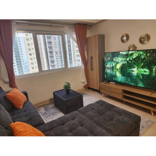 Elegant Family Retreat in the Heart of BGC
