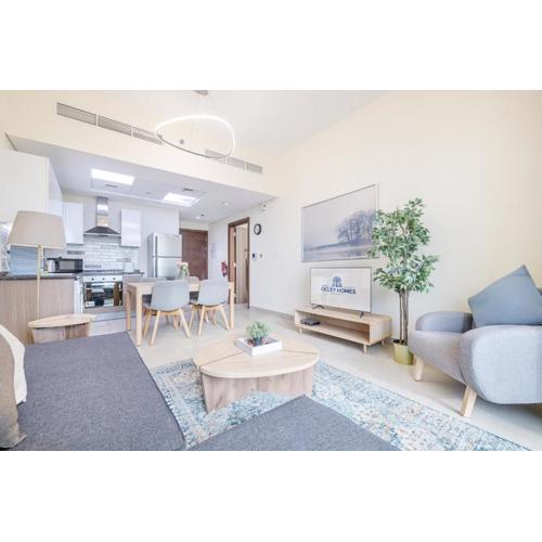 Elegant Home next to Metro Station in Al Furjan