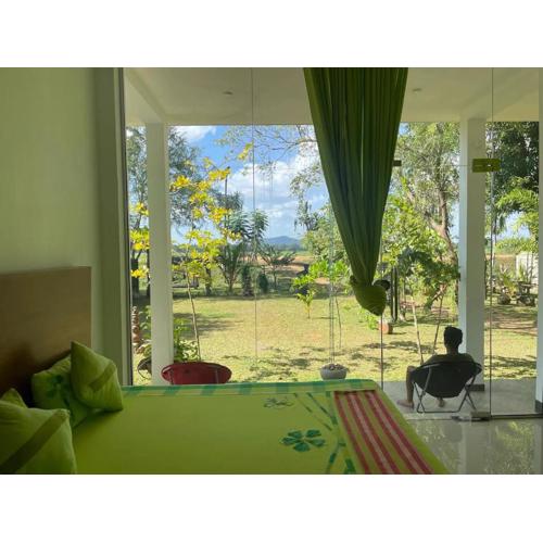 Elegant Lake Yala Safari House