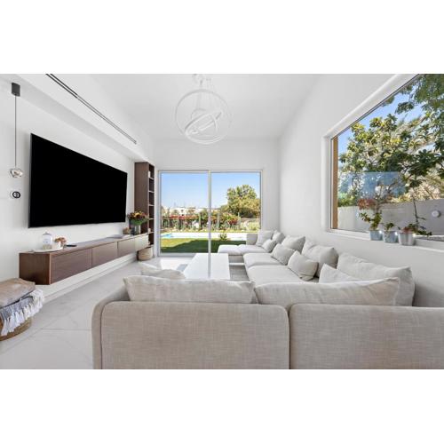 Elegant lakeside villa with a private pool