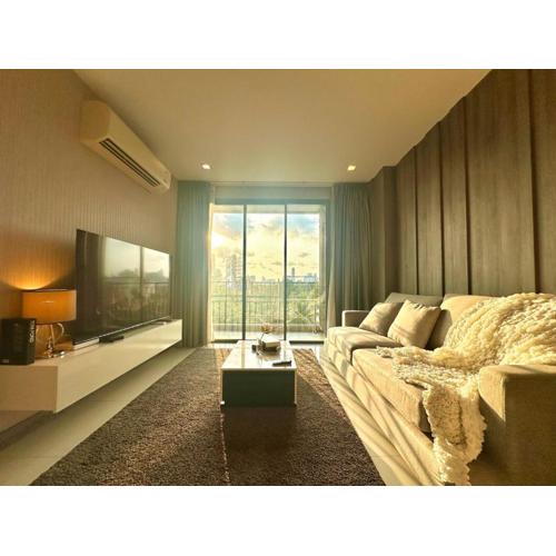 Elegant & Low Rise 2 Bedrooms