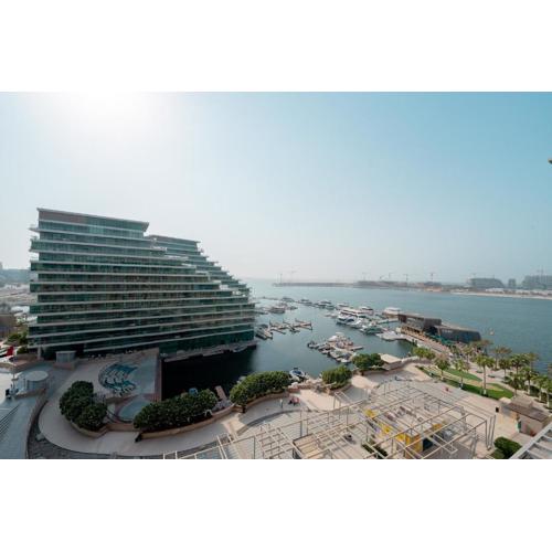 Elegant Marina Getaway by Voyage