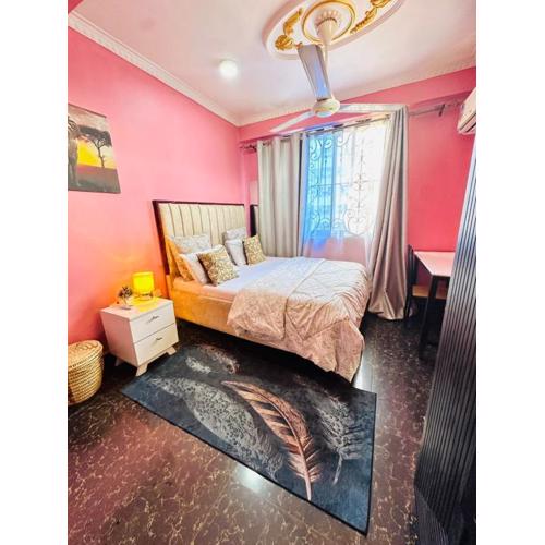 Elegant & Modern 3-Bedroom Apartment Central Downtown Escape