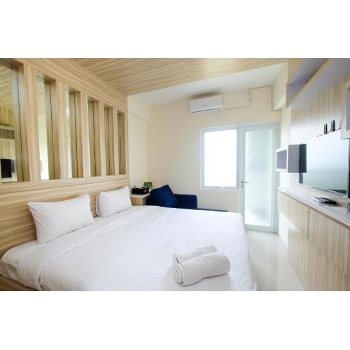 Elegant Studio Apartment at Bogorienze By Travelio