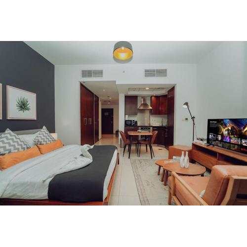 Elegant Studio Downtown 5 Minute Walk to Burj Khalifa & Dubai Mall