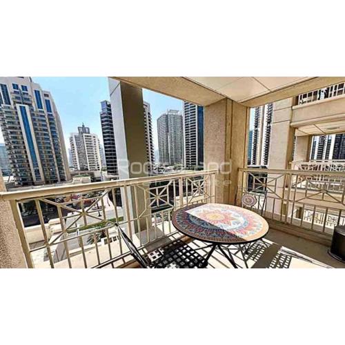 Elegant Studio Flat in Downtown