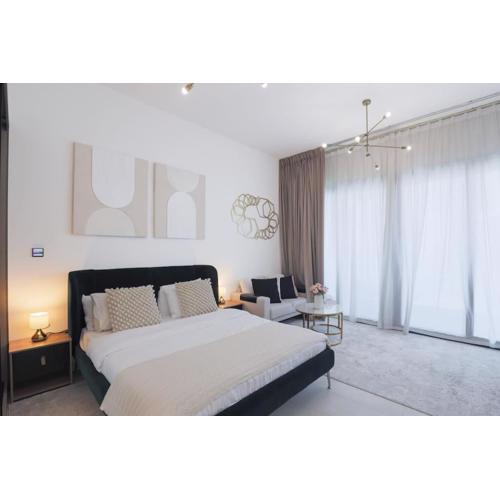 Elegant Studio in Binghatti Canal