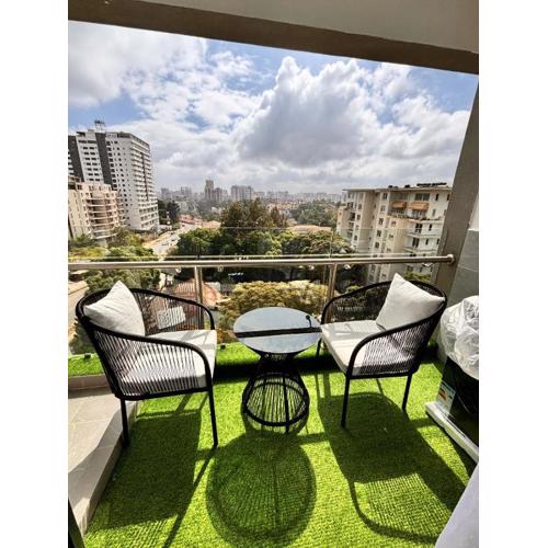 Elegant studio in lavington with private gym and a balcony