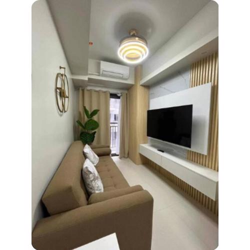 Elegant Suite Near Mall of Asia & Naia Airport