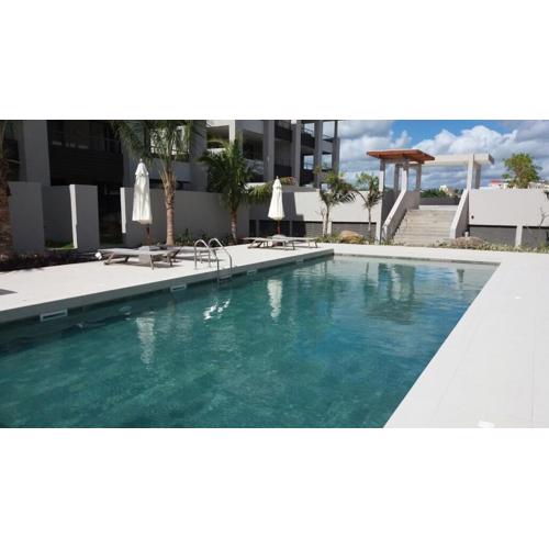 Element Bay Lux Beach Apartment