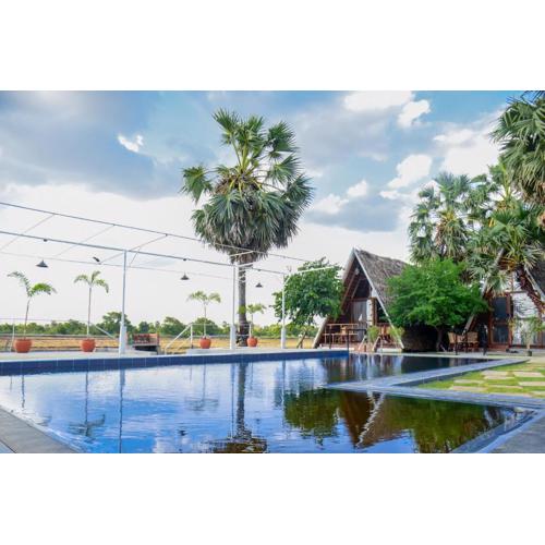 Elephant Gate Arugambay