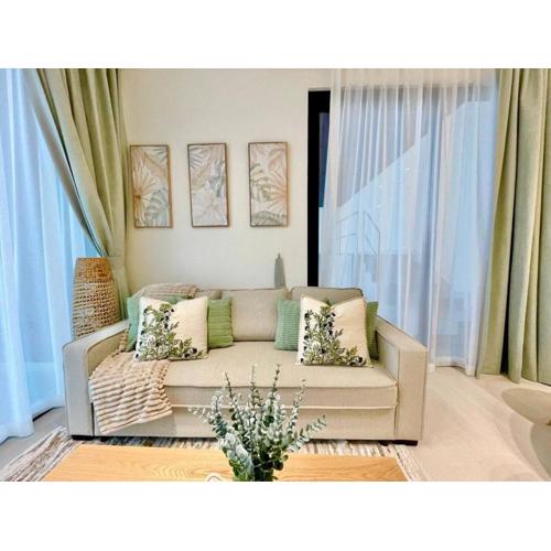 Elite 2BR Suite with Private Pool in JVC